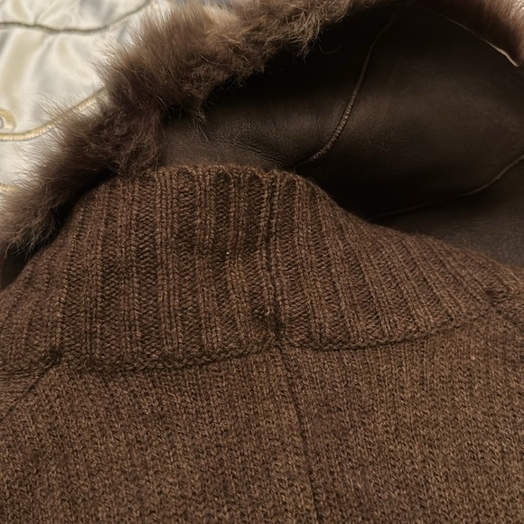 Vince chocolate brown large sweater removable faux fur collar pockets ribbed arm - Picture 9 of 10